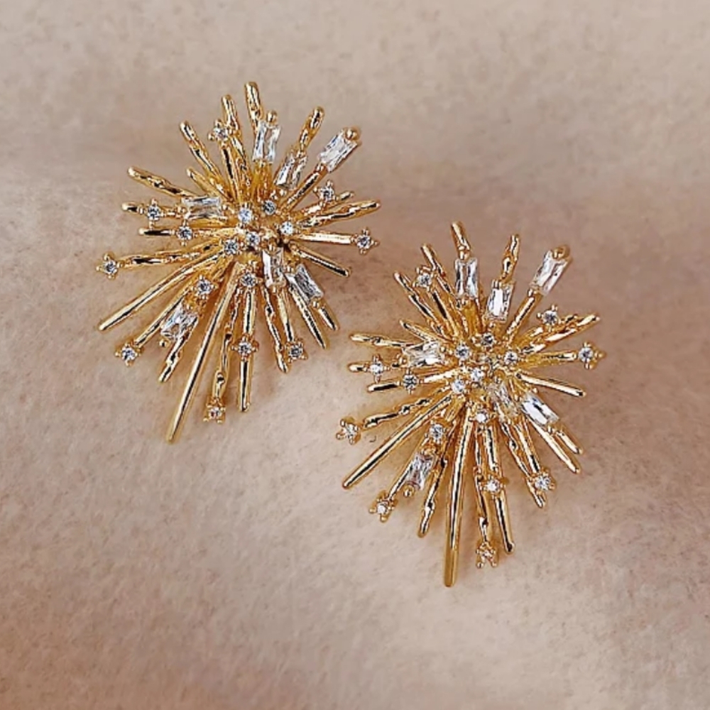 NEW 18k Yellow Gold Plated Diamond Firework Studs - Picture 3 of 8